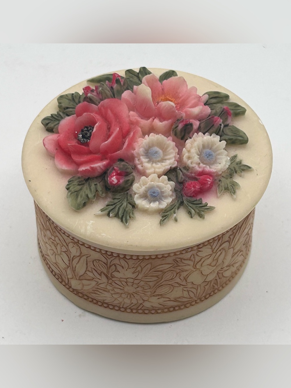 Small Floral Filigree Resin Trinket Box 2.5”
